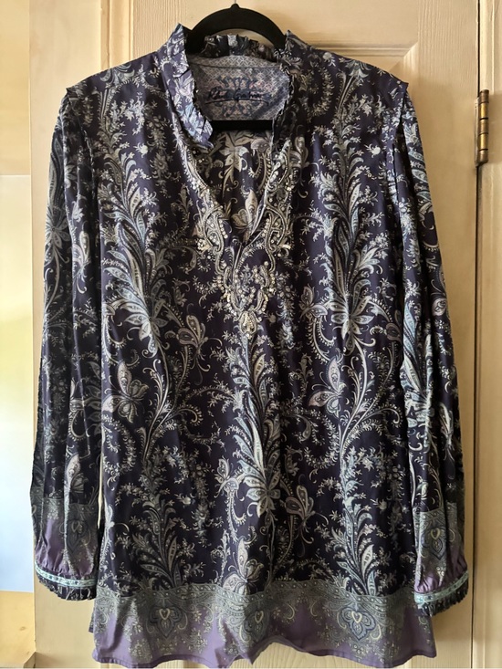 Robert Graham Tops - Robert Graham Navy and Blue Paisley Lined Shirt